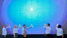 Menteri Ekraf Teuku Riefky (tiga kiri) saat membuka Festival dan Launching UMKM Mitra Adhyaksa yang digelar di Gedung Sesat Agung Bumi Sai Wawai, Lampung, pada Jumat (12/12/2025). (ANTARA/HO-Kementerian Ekraf)