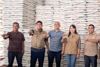 Tim gabungan melakukan pengecekan ketersediaan beras di Perum Bulog dan sidak di Pasar Rakyat Batu Cermin pada Sabtu, (7/3/26) siang.