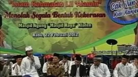 Ramalan Cak Nun Dihadapan Jemaah Tahun 2012 Menjadi Kenyataan.