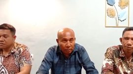 Tim kuasa hukum dua tersangka ini dipimpin oleh Aldi Dalton Ndolu, bersama Bandri Jeri Jacob, S.H., dan Silvianus Hardu, S.H., M.H.