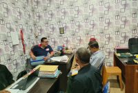 Haji Ramang Ishaka dan Muhamad Syair Saat di periksa oleh penyidik Subdit IV Direktorat Tipidum Bareskrim Polri
