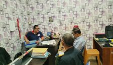 Haji Ramang Ishaka dan Muhamad Syair Saat di periksa oleh penyidik Subdit IV Direktorat Tipidum Bareskrim Polri