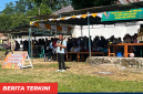 Marianus Yono, Ketua Askab-PSSI Manggarai Barat saat memberikan arahan ke-33 Tim di Lapangan Hijau Lando.