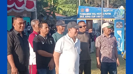 Wakil Bupati, Dr. Yulianus Weng, di Dampingi Ketua ASKAB-PSSI dan Ketua PBVSI Manggarai Barat resmi membuka Turnamen Idhul Adha CUP Golo Mori.