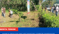 Belasan Warga Masyarakat Datangi Kantor Desa Daleng Kecamatan Lembor.