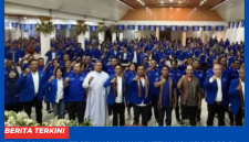 Ahmad Yohan, Saat Pelantikan DPC PAN dan Pengukuhan Relawan di Kota Kupang. 