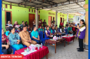 Ketua Posyandu NTT, Ibu Astuty Laka Lena, Kunjungi Desa Batu Cermin.