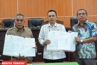 Bupati Edistasius Endi Hadir Saat Rapat Paripurna DPRD Manggarai Barat dan Sahkan RAPBD 2027.